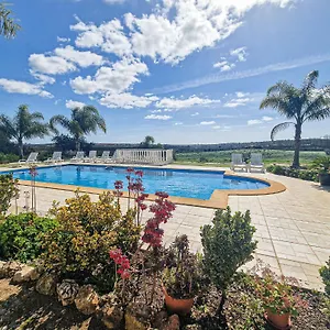 Quinta Do Bravo - Swimming Pool - By Bedzy Hébergement de vacances